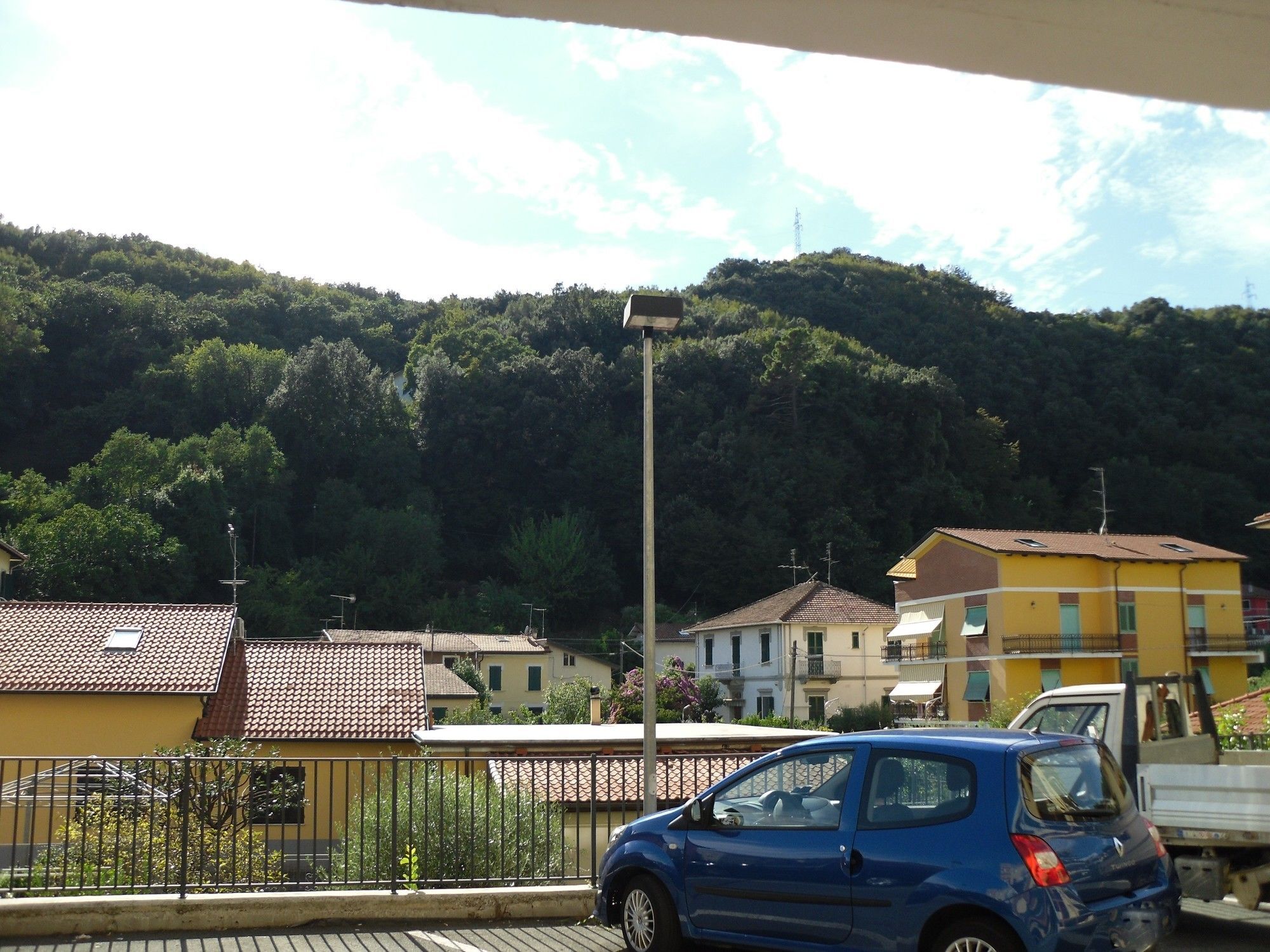 Apartment In The Green La Spezia Buitenkant foto